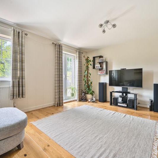 4 bedroom terraced house to rent - Photo 1