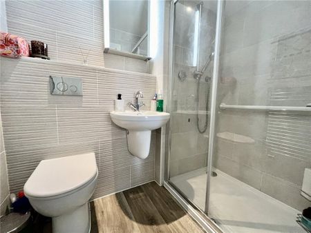 2 bedroom apartment to rent - Photo 5