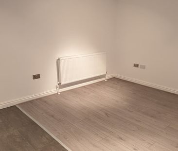 2 Bed Flat, Moseley, B13 - Photo 1