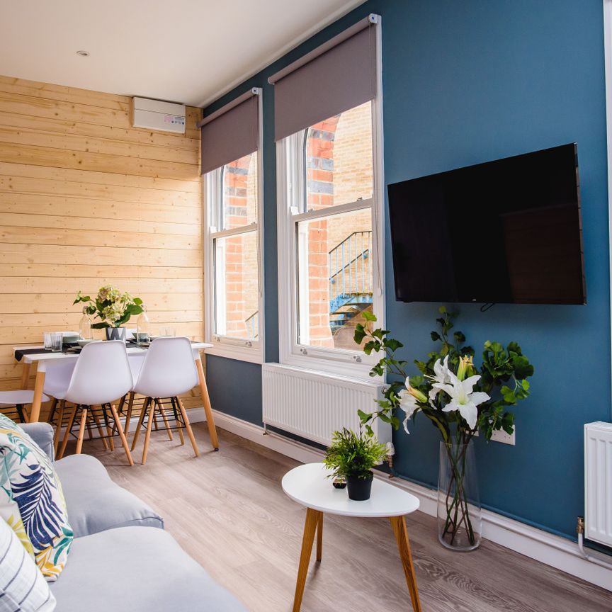 Flat C, 25 Lister Gate, NG1 7DE, NOTTINGHAM - Photo 1