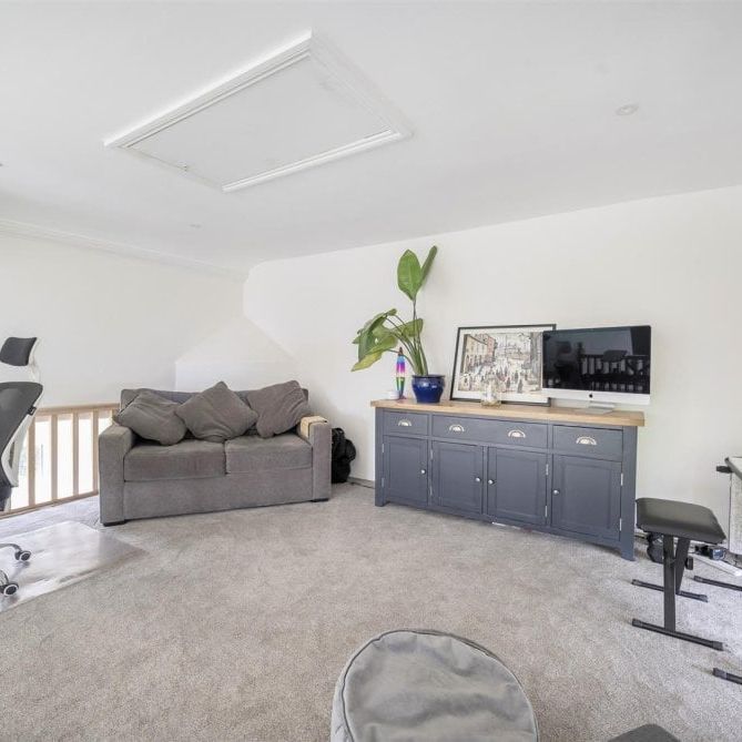 Alverdiscott, Barnstaple - Photo 1