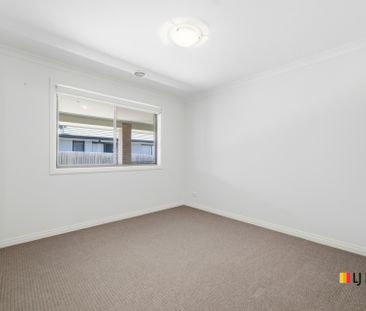 Four Bedroom Home in Casey* NEW CARPET - Photo 5