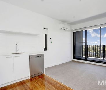 608/8 Olive York Way, Brunswick West - Photo 6