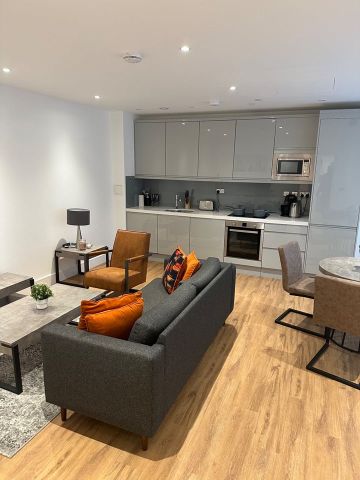 1 Bed Flat, Westgate, W5 - Photo 2