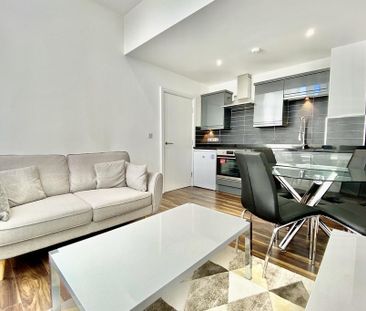 2 bedroom apartment to rent - Photo 3