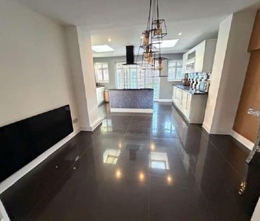 Roxborough Walk, Liverpool, Merseyside, L25 - Photo 6