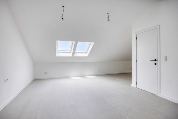 Villa te huur in Rhode-Saint-Genèse - Photo 1