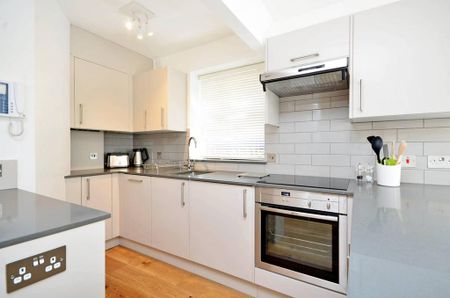 Studio to rent - Photo 4