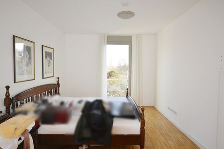 Ein Highlight! Stilvolle neuwertige 3- Zimmer Komfort-Wohnung mit offener Wohnraumgestaltung und Sonnenbalkon im beliebten Krefeld-Bockum - Foto 3