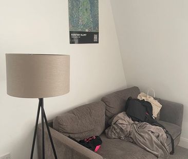 Room in a Shared Flat, Hornsey Road, N7 - Photo 1