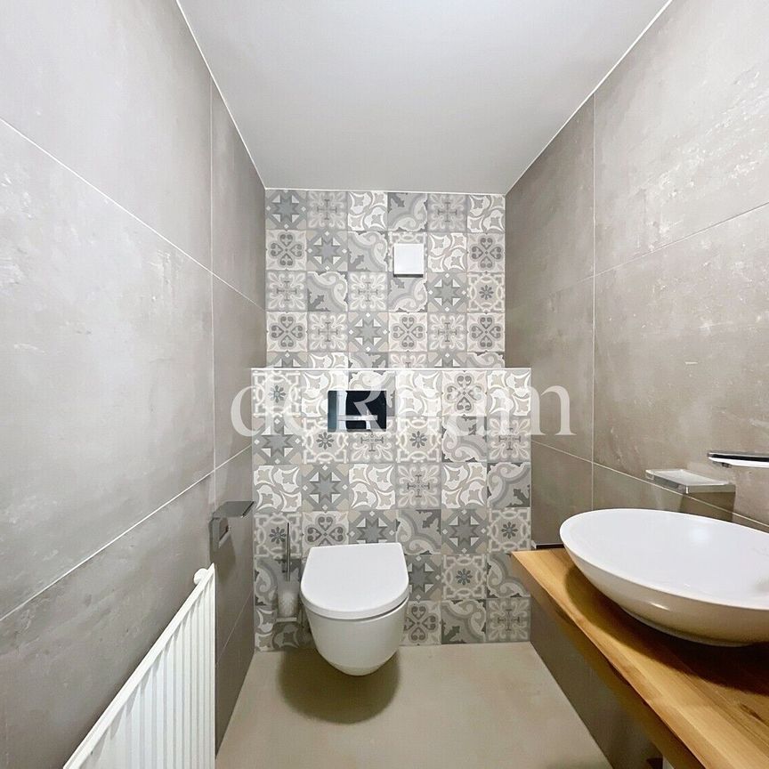 5-room villa for rent in Vevey with garden and pool! - Foto 1