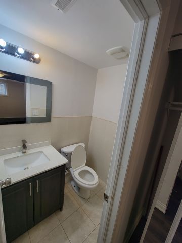 For Lease - 77 Ashford Court Unit# Lower, Brampton, Ontario - Photo 2