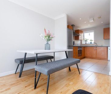 2 bedroom apartment to rent - Photo 3