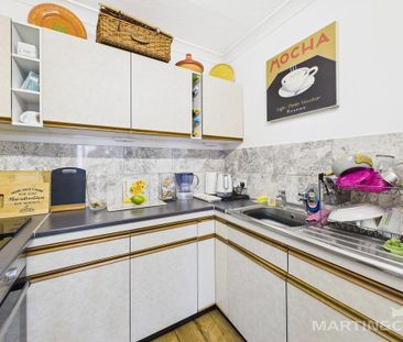 1 bedroom flat to rent - Photo 6
