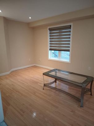 For Lease - 364 Krotone Crescent, Mississauga, Ontario - Photo 1