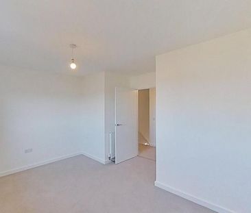 3 bedroom end of terrace house to rent - Photo 5