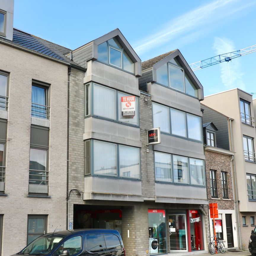 Appartement te huur in Eeklo - Photo 1