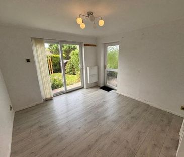 Caldey Place, Swansea, SA5 - Photo 5