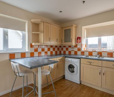 2 bedroom apartment to rent - Photo 2