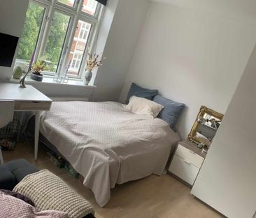 Lys lejlighed på Trøjborg - Photo 4