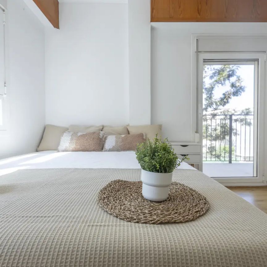 Room in a shared 5-bedroom apartment for rent in Jaume Roig - Foto 1
