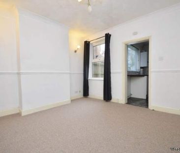 2 bedroom property to rent in Norwich - Photo 2