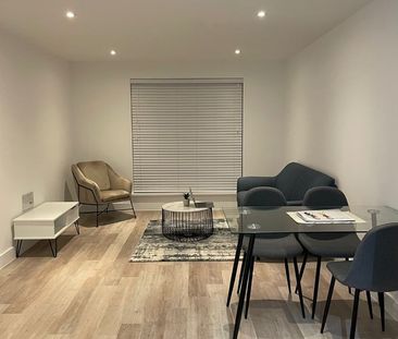 1 Bed Flat, Digbeth Square, B12 - Photo 2