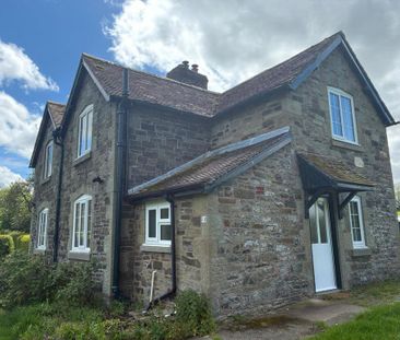 3 bedroom semi-detached house to rent - Photo 6