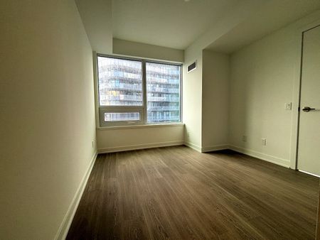 For Lease - 8 Wellesley Street Unit# 2316, Toronto, Ontario - Photo 5
