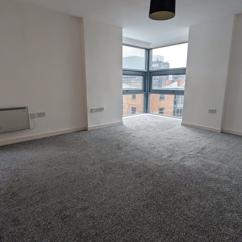 The Chimes, Campo Lane, Sheffield - Photo 1