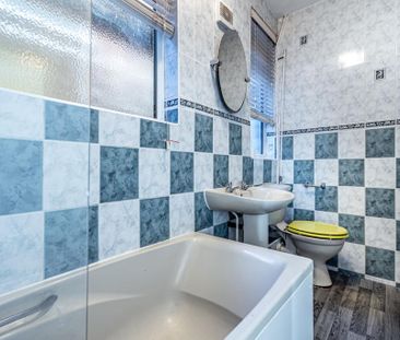 2 bedroom maisonette to rent - Photo 2