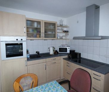 Gemütliche 2-Zi.-Wohnung in Hitdorf, mit Einbauküche, Aufzug und Bl... - Photo 5