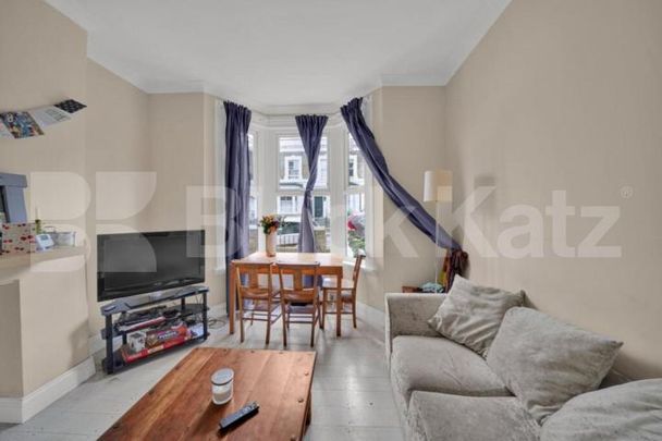 Spacious 6-Bedroom House – Perfect for Students & Professional Sharers - Photo 1