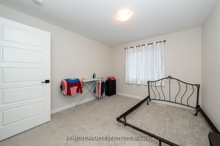 For Lease - 139 Siebert Avenue, Kitchener, Ontario - Photo 5