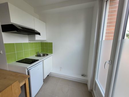 Location Appartement 1 pièce 21m² VALENCIENNES 59300 - Photo 4