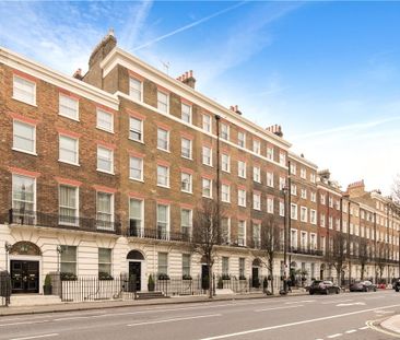 A spacious three double bedroom flat set over two floors with high ... - Photo 3
