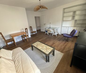 Location Appartement 2 pièces 51m² CARPENTRAS 84200 - Photo 6