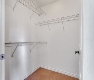 For Lease - 72 Bannister Crescent, Brampton, Ontario - Photo 2