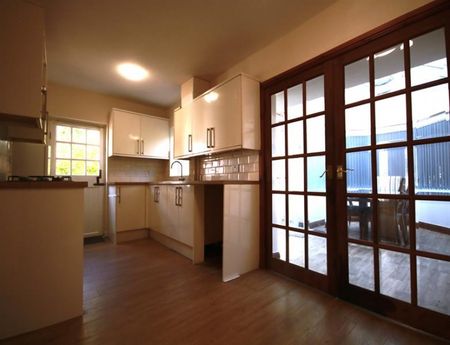 3 Bedroom Semi Detached To Let - Photo 4