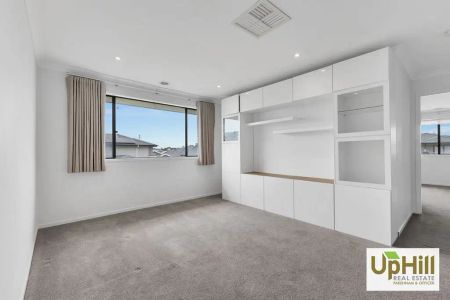 “Double-Storey 4-Bedroom Home in Alira Estate, Berwick” - Photo 2