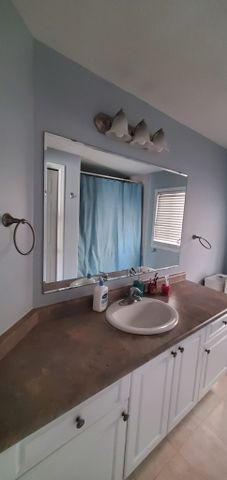 For Lease - 564 Woolgrass Avenue, Waterloo, Ontario - Photo 3