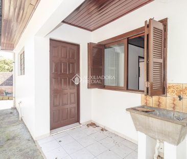 Casa com 2 quartos e 100m² para alugar em Vila Nova, Porto Alegre. - Photo 1