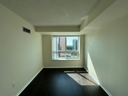 For Lease - 1 Pemberton Avenue Unit# 1909, Toronto, Ontario - Photo 5