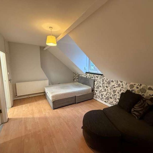 Christ Church Road, Studio, Doncaster, DN1 - Photo 1