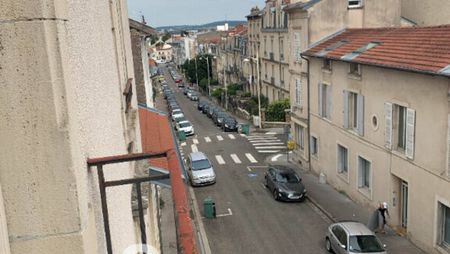 Appartement T3 - cuisine équipée - Rue de Turique - Photo 5