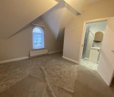 26a Joymount, Carrickfergus, BT38 7DN - Photo 2