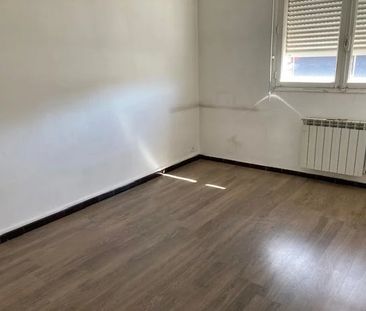 Location Appartement 3 pièces 79m² AUBAGNE 13400 - Photo 4