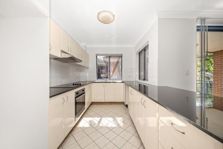 13/8-18 Shaftesbury Street, Carlton NSW 2218 - Apartment For Rent | Domain - Photo 2