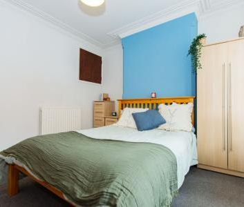 (4BED) Charnwood Grove, West Bridgford, NG2 - Photo 3