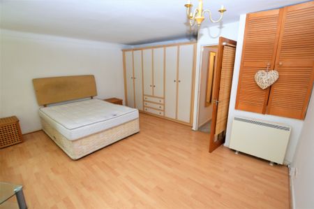 Rockmount Park, Woolton, Liverpool L25 6JL - Photo 4